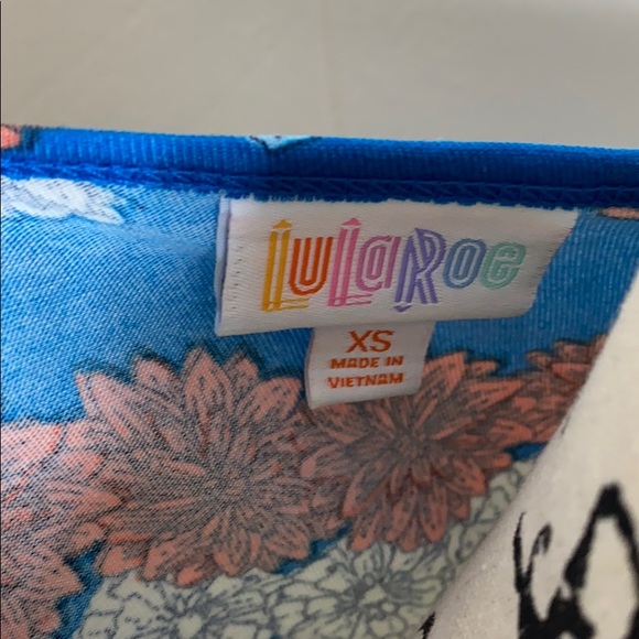 LuLaRoe Irma Top - Picture 5 of 5